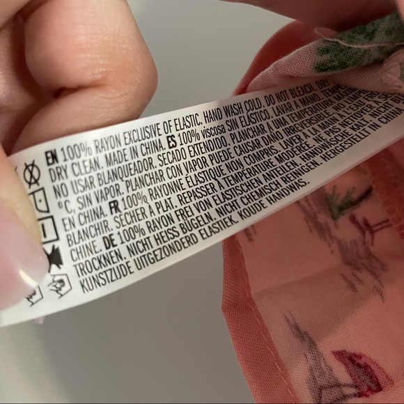 High waist Ruffle trim shorts with palm trees and flamingos tropical print - Picture 5 of 5